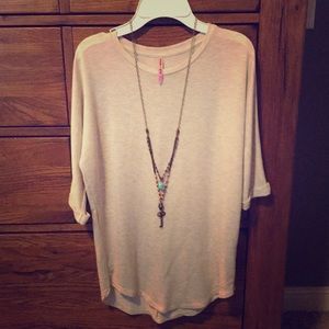 Tunic length dolman tee. Like new. Nonsmoking.